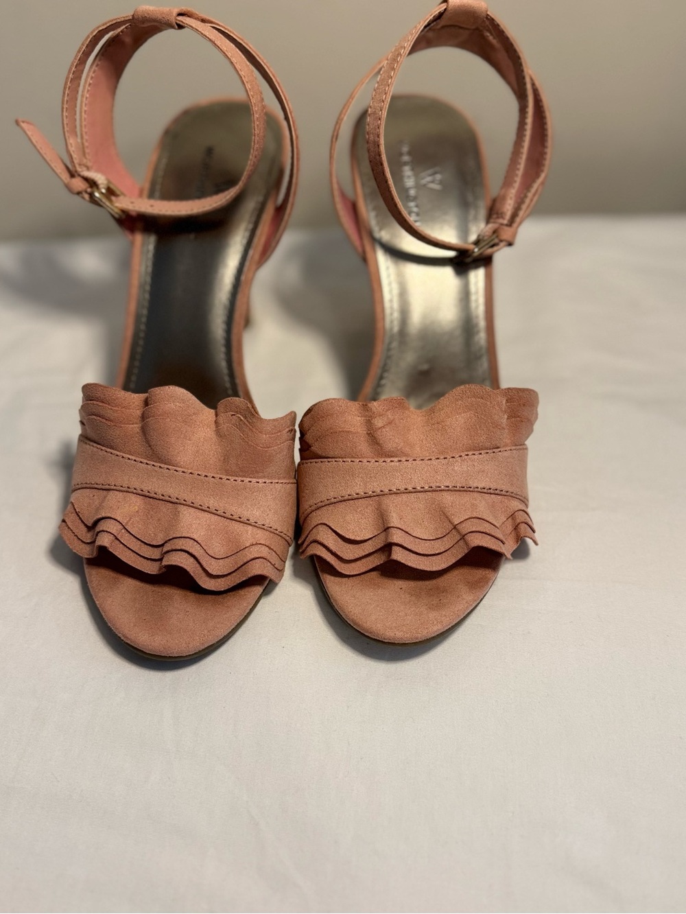 Worthington Women's 4 Inch Heel Dusty Pink Suede Sandals Size 7 Ruffle Detail